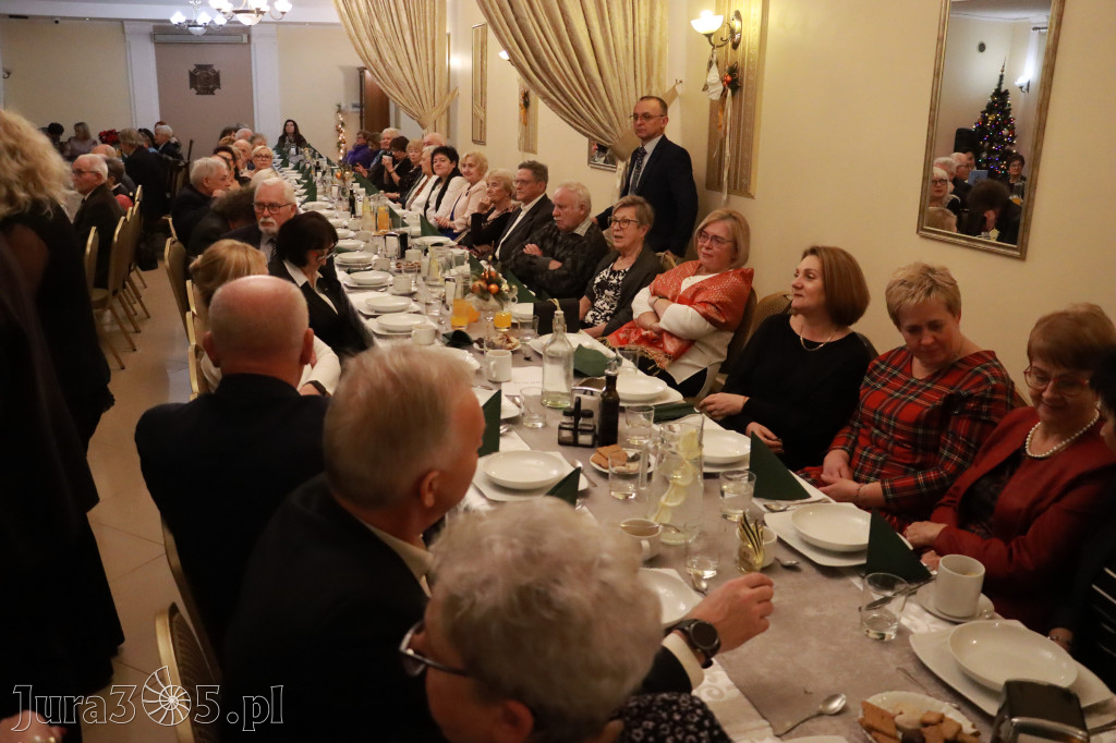 Fotorelacja: 1 Wigilijne spotkanie członków Stowarzyszenia Ruch Harcerski CZUWAJ w Zawierciu