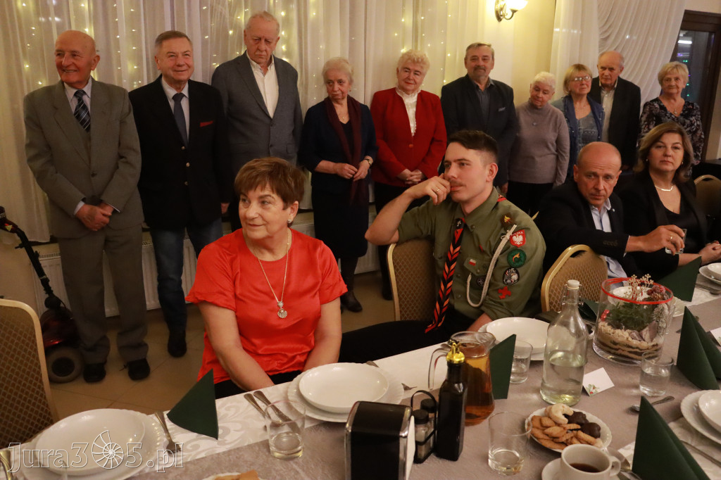 Fotorelacja: 1 Wigilijne spotkanie członków Stowarzyszenia Ruch Harcerski CZUWAJ w Zawierciu