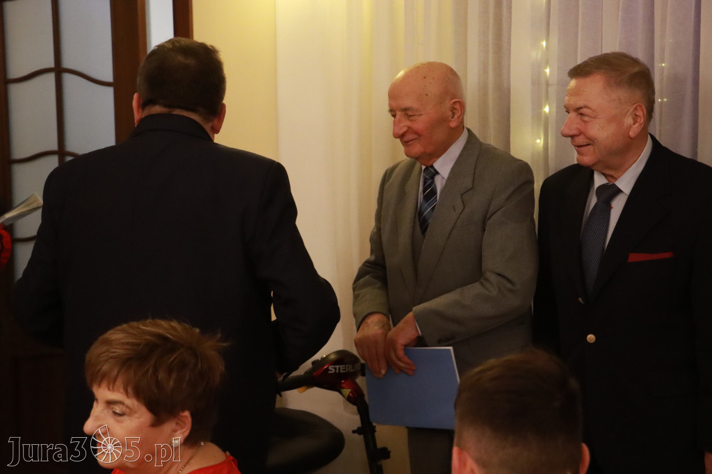 Fotorelacja: 1 Wigilijne spotkanie członków Stowarzyszenia Ruch Harcerski CZUWAJ w Zawierciu