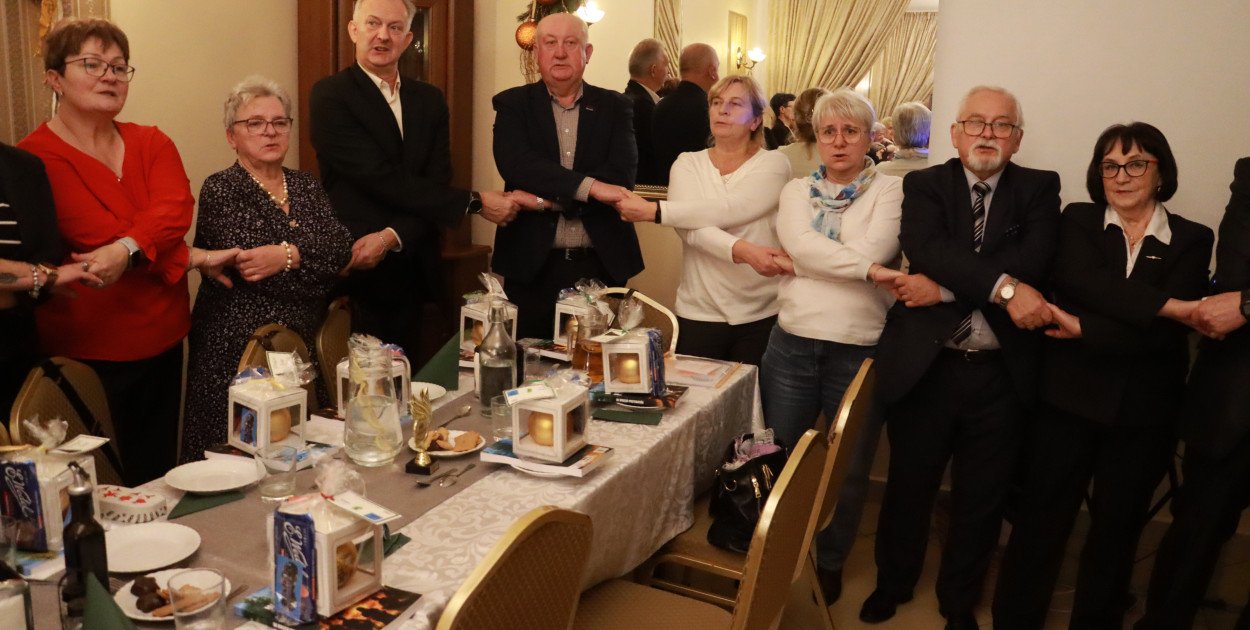 Fotorelacja: 2 Wigilijne spotkanie członków Stowarzyszenia Ruch Harcerski CZUWAJ w Zawierciu