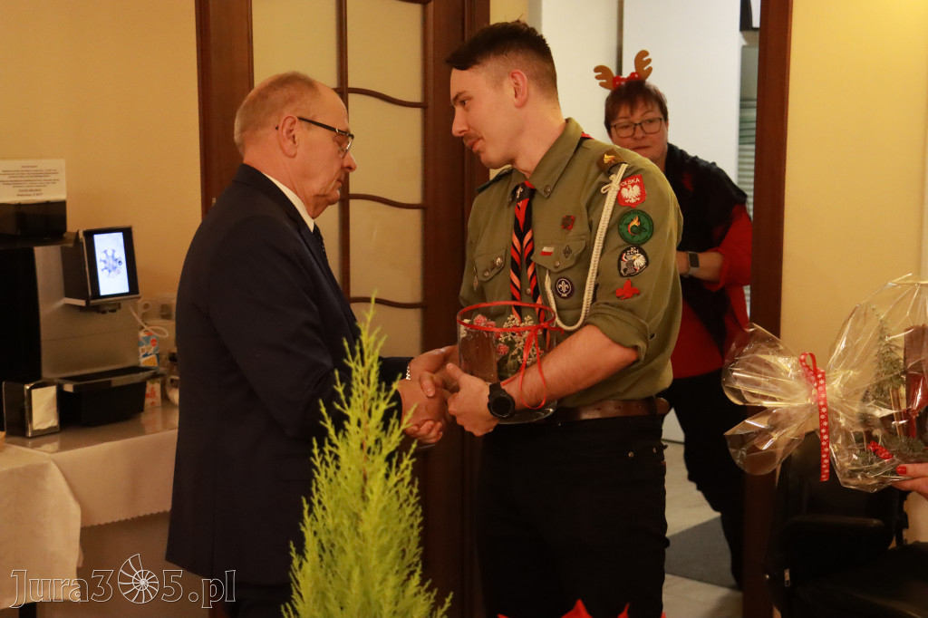 Fotorelacja: 2 Wigilijne spotkanie członków Stowarzyszenia Ruch Harcerski CZUWAJ w Zawierciu