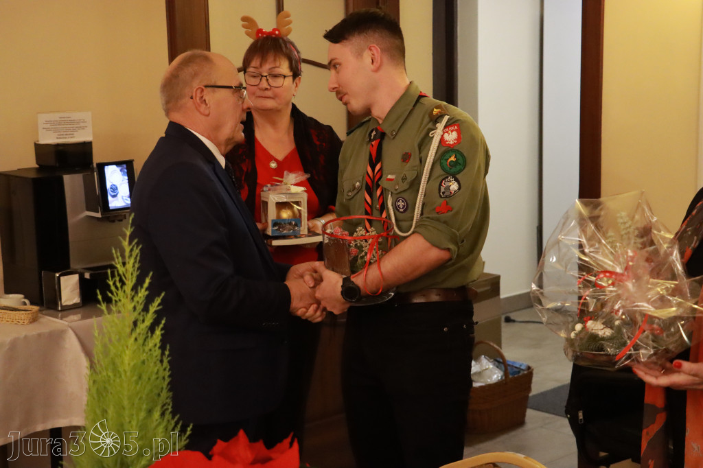 Fotorelacja: 2 Wigilijne spotkanie członków Stowarzyszenia Ruch Harcerski CZUWAJ w Zawierciu