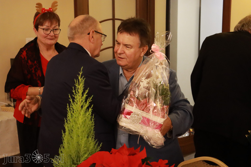 Fotorelacja: 2 Wigilijne spotkanie członków Stowarzyszenia Ruch Harcerski CZUWAJ w Zawierciu
