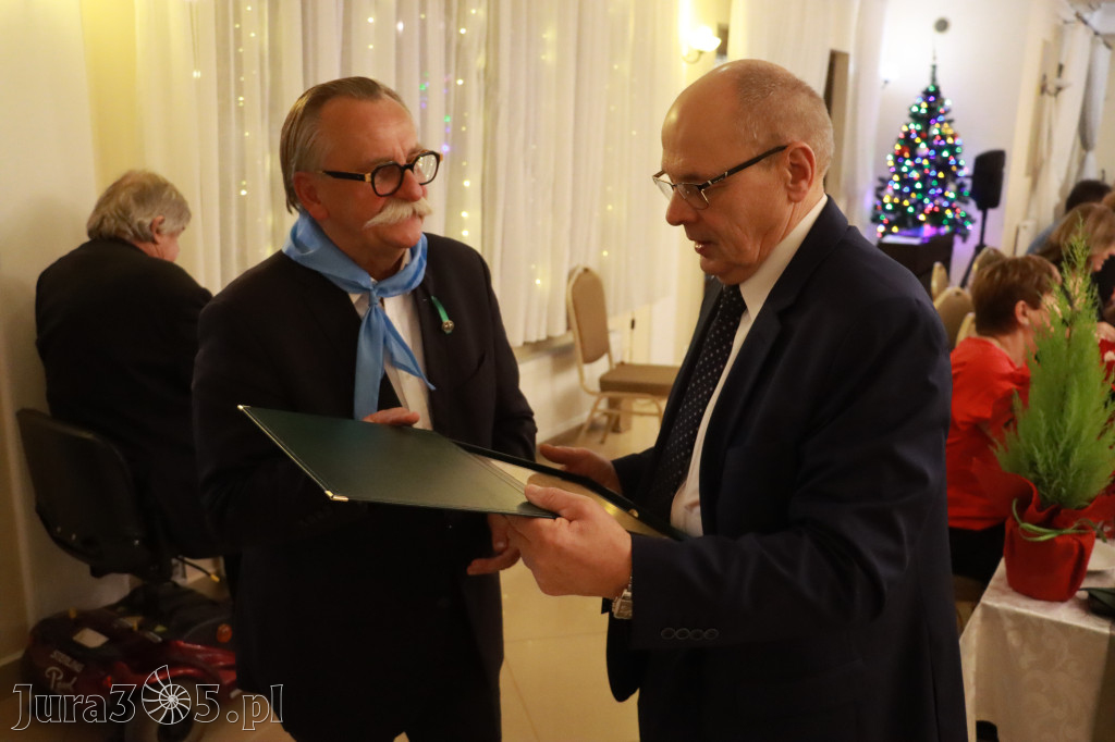 Fotorelacja: 2 Wigilijne spotkanie członków Stowarzyszenia Ruch Harcerski CZUWAJ w Zawierciu