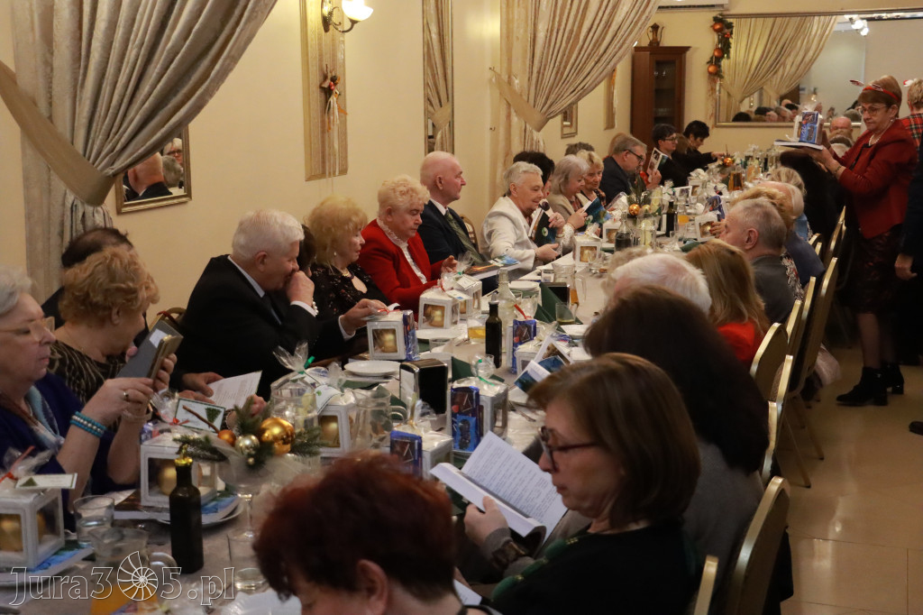 Fotorelacja: 2 Wigilijne spotkanie członków Stowarzyszenia Ruch Harcerski CZUWAJ w Zawierciu