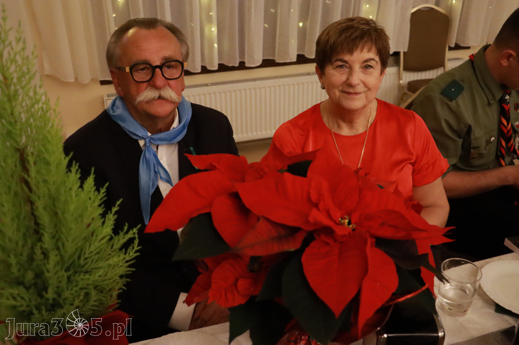 Fotorelacja: 2 Wigilijne spotkanie członków Stowarzyszenia Ruch Harcerski CZUWAJ w Zawierciu