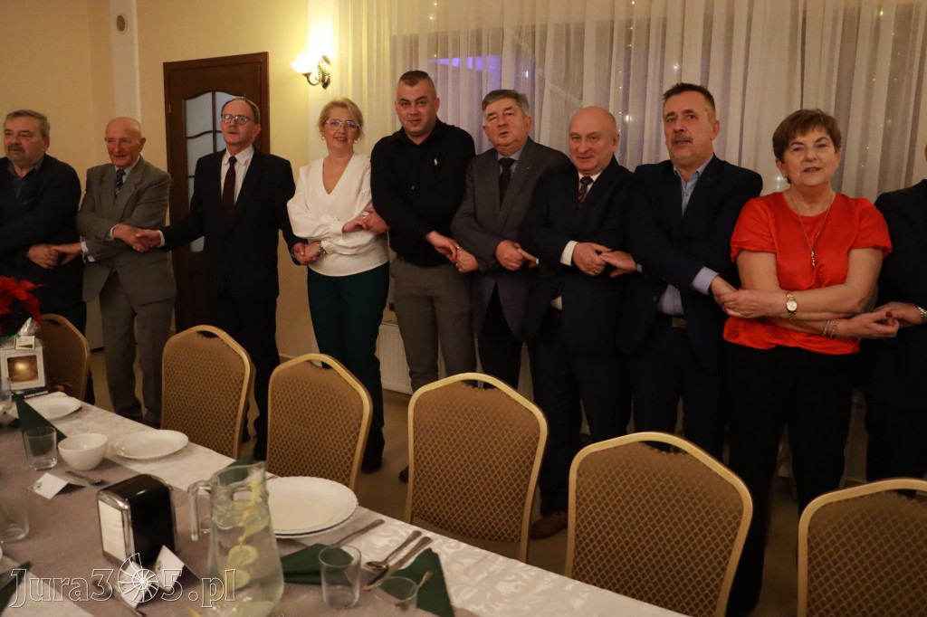 Fotorelacja: 2 Wigilijne spotkanie członków Stowarzyszenia Ruch Harcerski CZUWAJ w Zawierciu