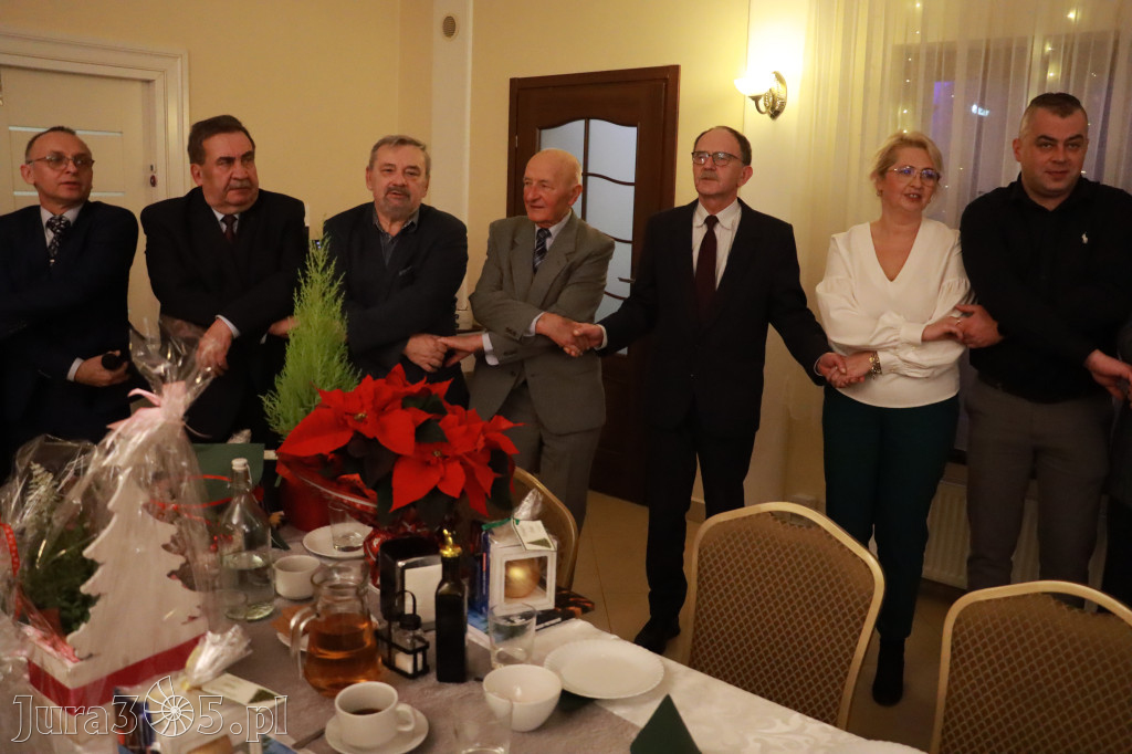 Fotorelacja: 2 Wigilijne spotkanie członków Stowarzyszenia Ruch Harcerski CZUWAJ w Zawierciu