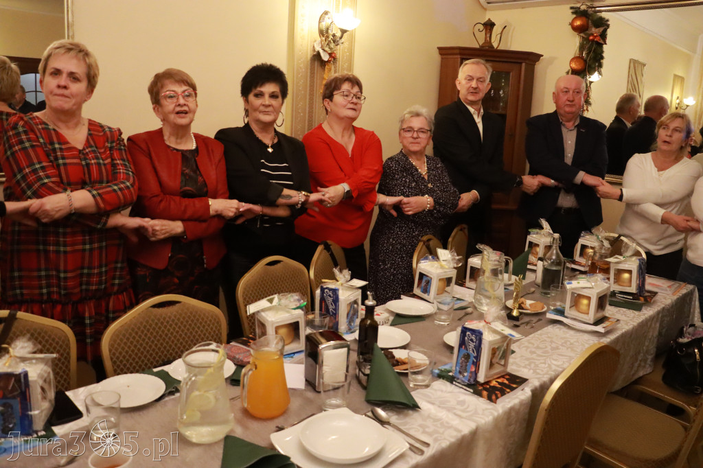 Fotorelacja: 2 Wigilijne spotkanie członków Stowarzyszenia Ruch Harcerski CZUWAJ w Zawierciu