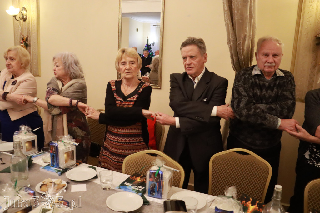 Fotorelacja: 2 Wigilijne spotkanie członków Stowarzyszenia Ruch Harcerski CZUWAJ w Zawierciu