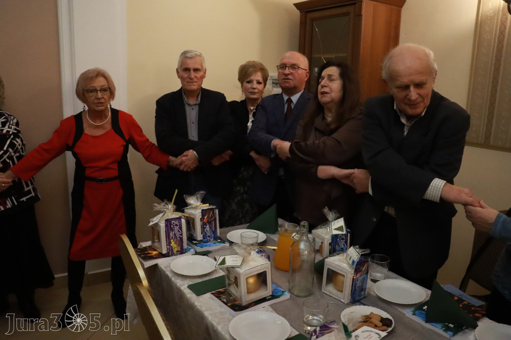Fotorelacja: 2 Wigilijne spotkanie członków Stowarzyszenia Ruch Harcerski CZUWAJ w Zawierciu