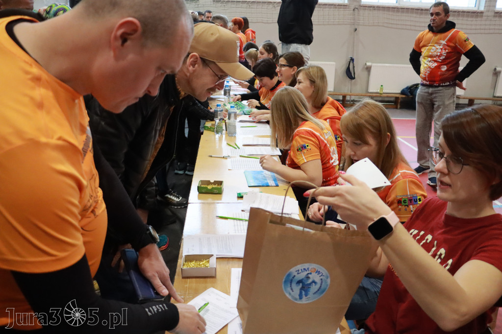 Fotorelacja: 1 Zimowy Półmaraton Myszkowski 2025