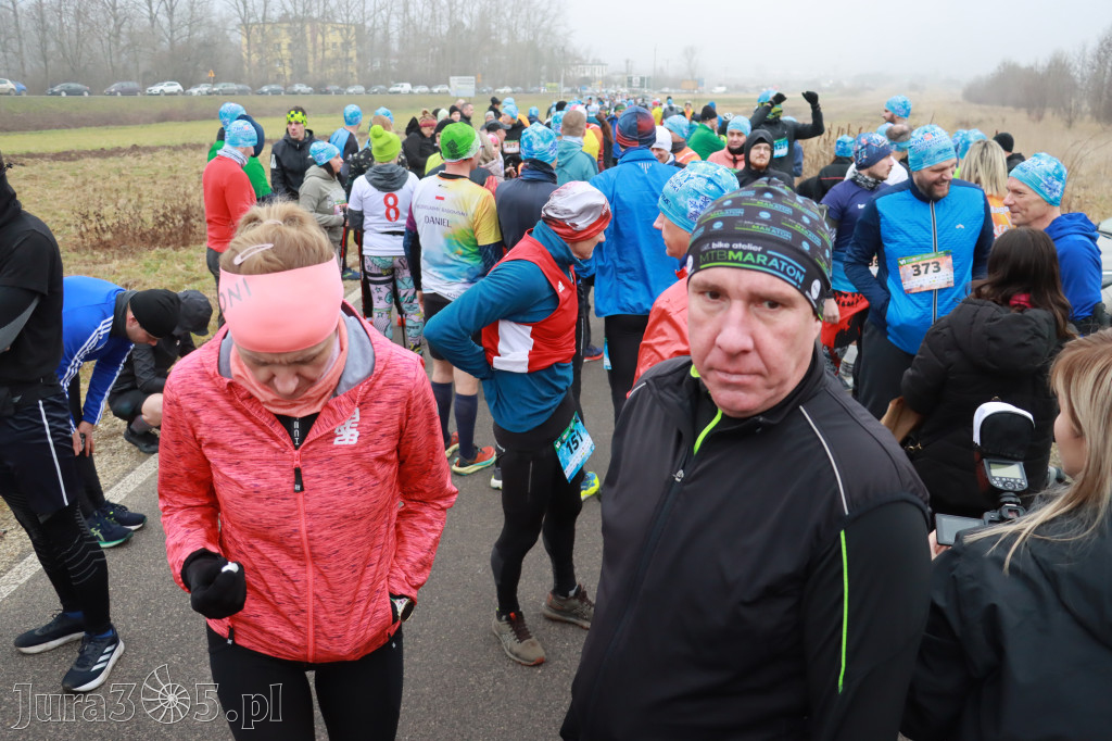 Fotorelacja: 1 Zimowy Półmaraton Myszkowski 2025