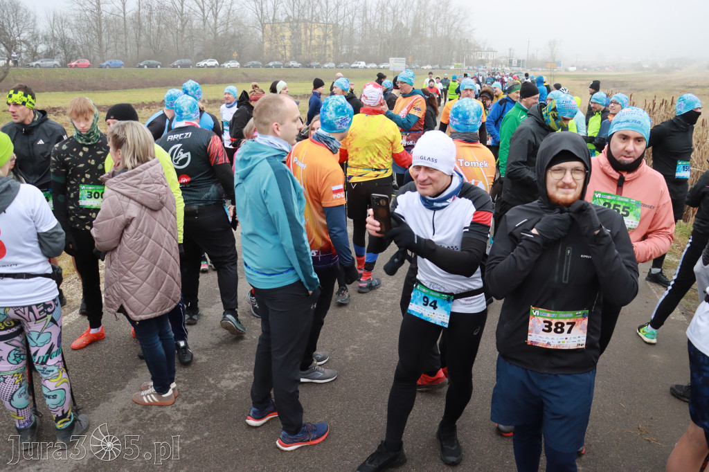 Fotorelacja: 1 Zimowy Półmaraton Myszkowski 2025