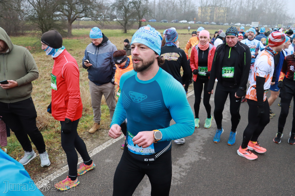 Fotorelacja: 1 Zimowy Półmaraton Myszkowski 2025