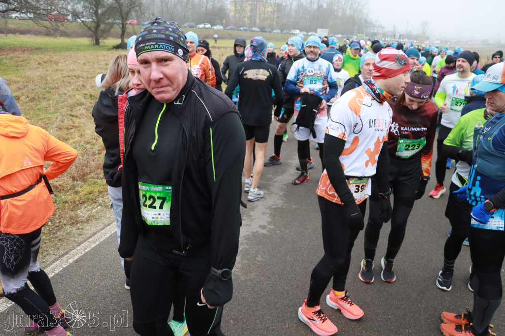 Fotorelacja: 1 Zimowy Półmaraton Myszkowski 2025