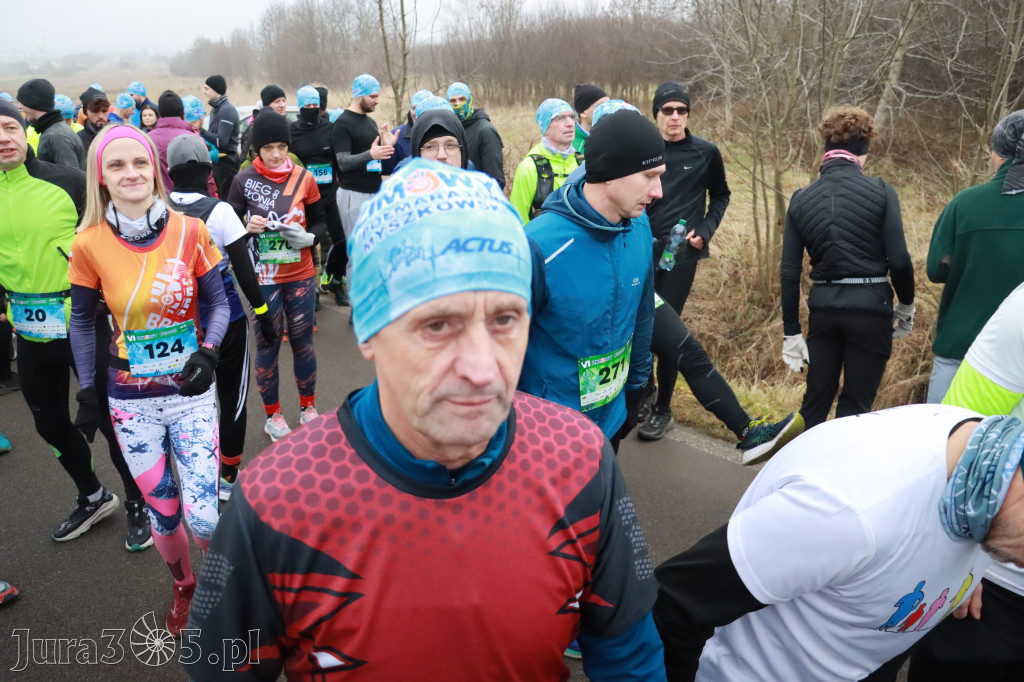 Fotorelacja: 1 Zimowy Półmaraton Myszkowski 2025