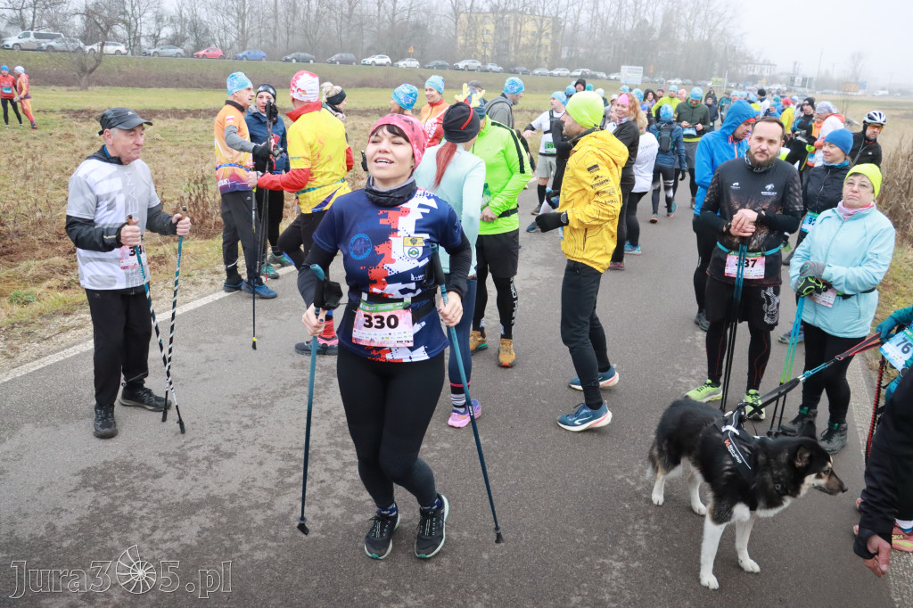 Fotorelacja: 1 Zimowy Półmaraton Myszkowski 2025