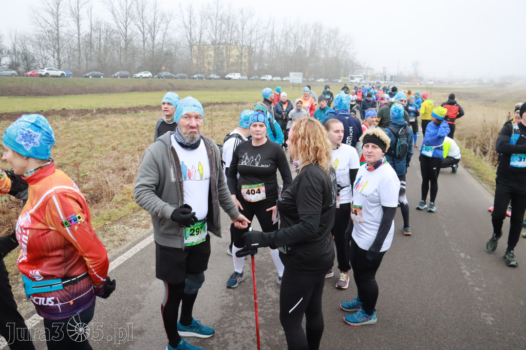 Fotorelacja: 1 Zimowy Półmaraton Myszkowski 2025
