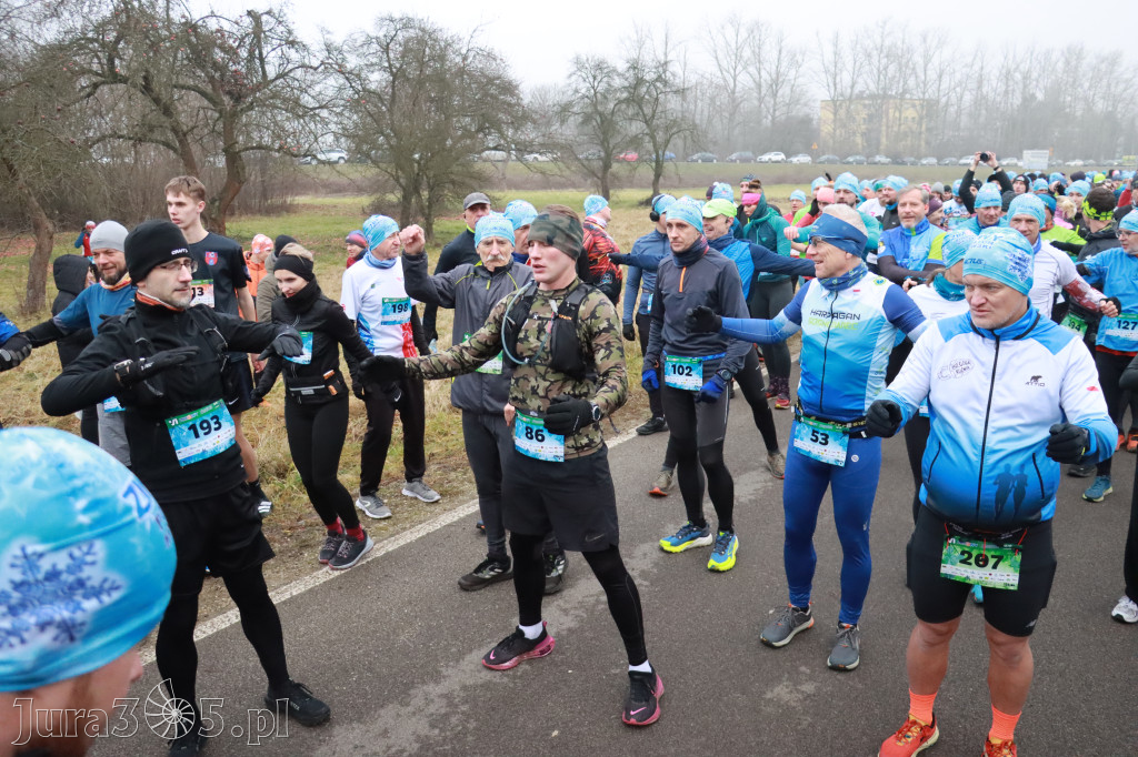 Fotorelacja: 1 Zimowy Półmaraton Myszkowski 2025