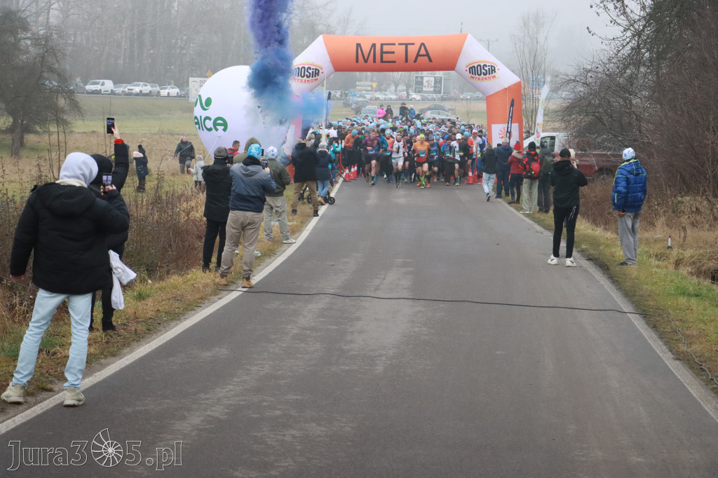 Fotorelacja: 1 Zimowy Półmaraton Myszkowski 2025