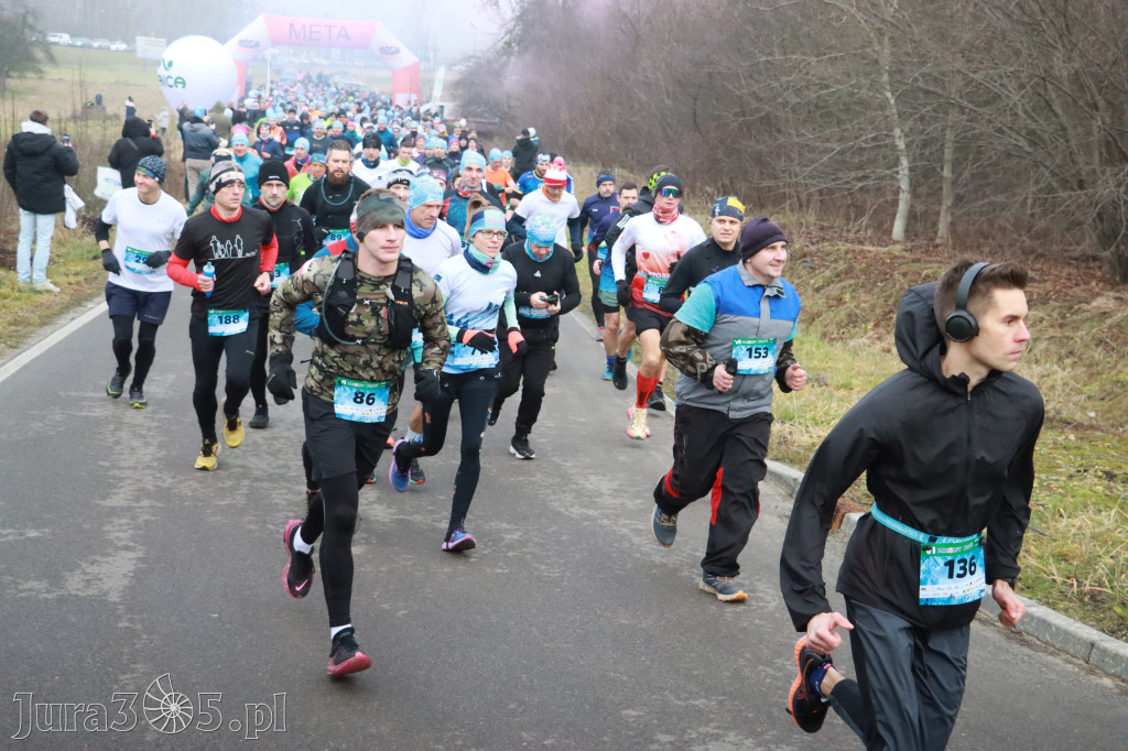 Fotorelacja: 1 Zimowy Półmaraton Myszkowski 2025