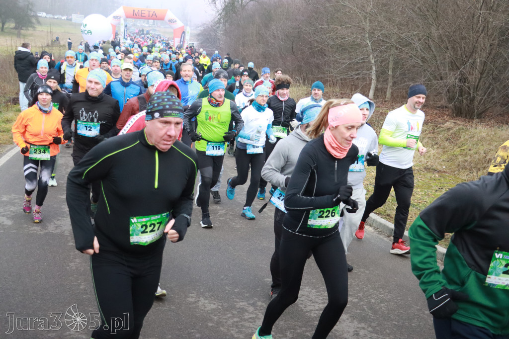 Fotorelacja: 1 Zimowy Półmaraton Myszkowski 2025