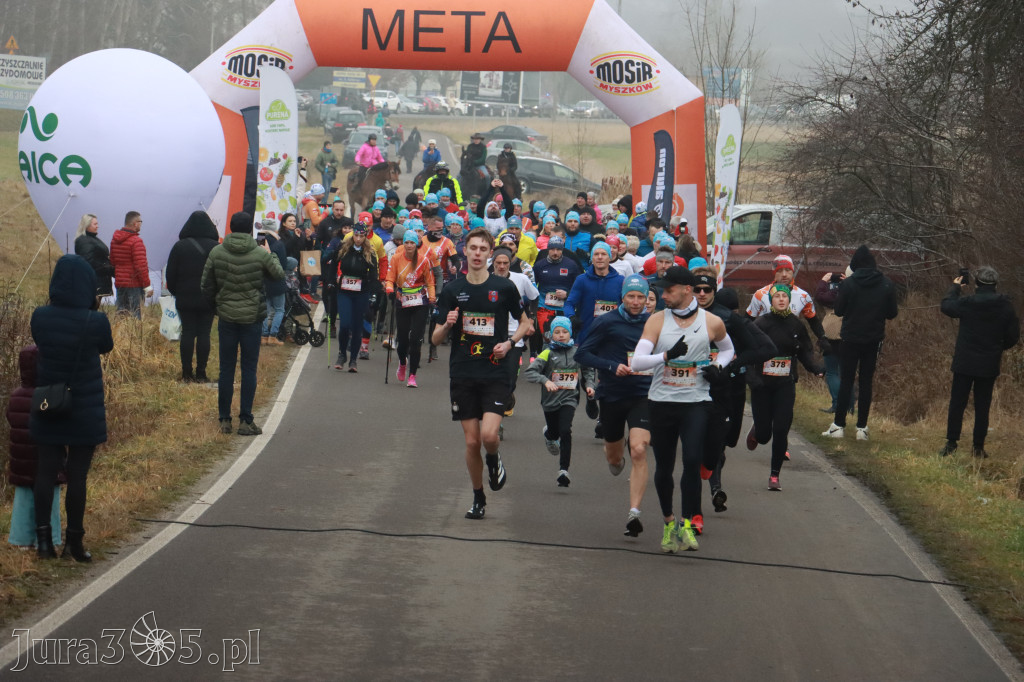 Fotorelacja: 1 Zimowy Półmaraton Myszkowski 2025