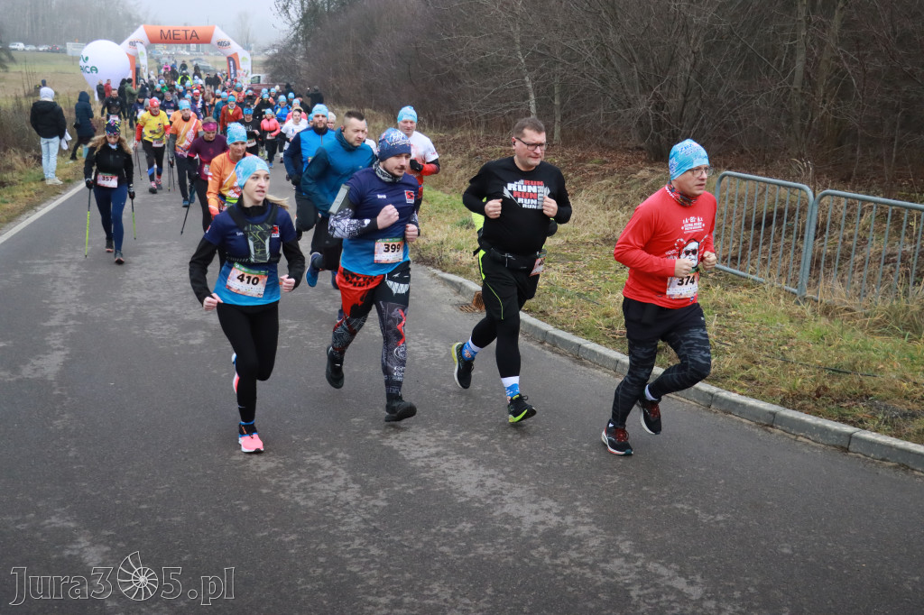 Fotorelacja: 1 Zimowy Półmaraton Myszkowski 2025
