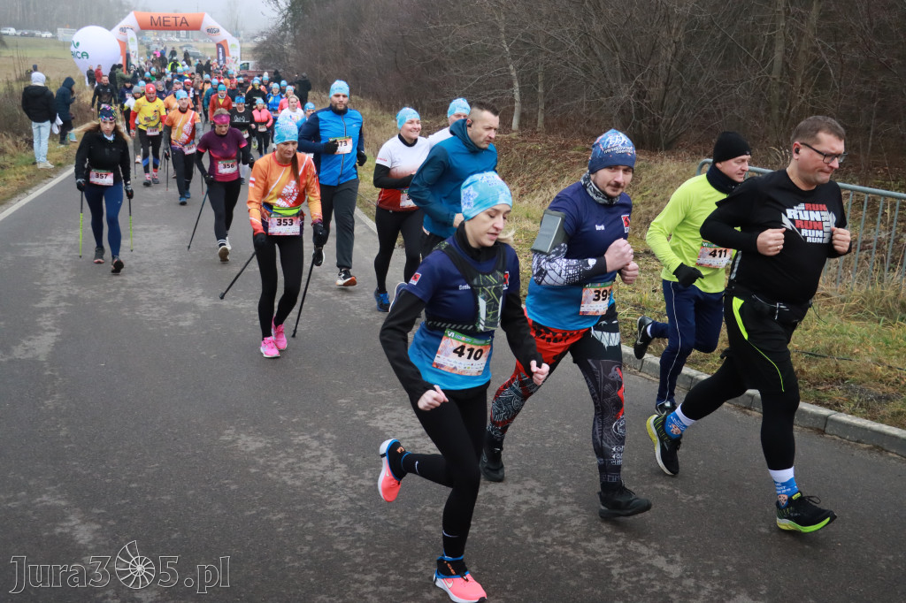 Fotorelacja: 1 Zimowy Półmaraton Myszkowski 2025