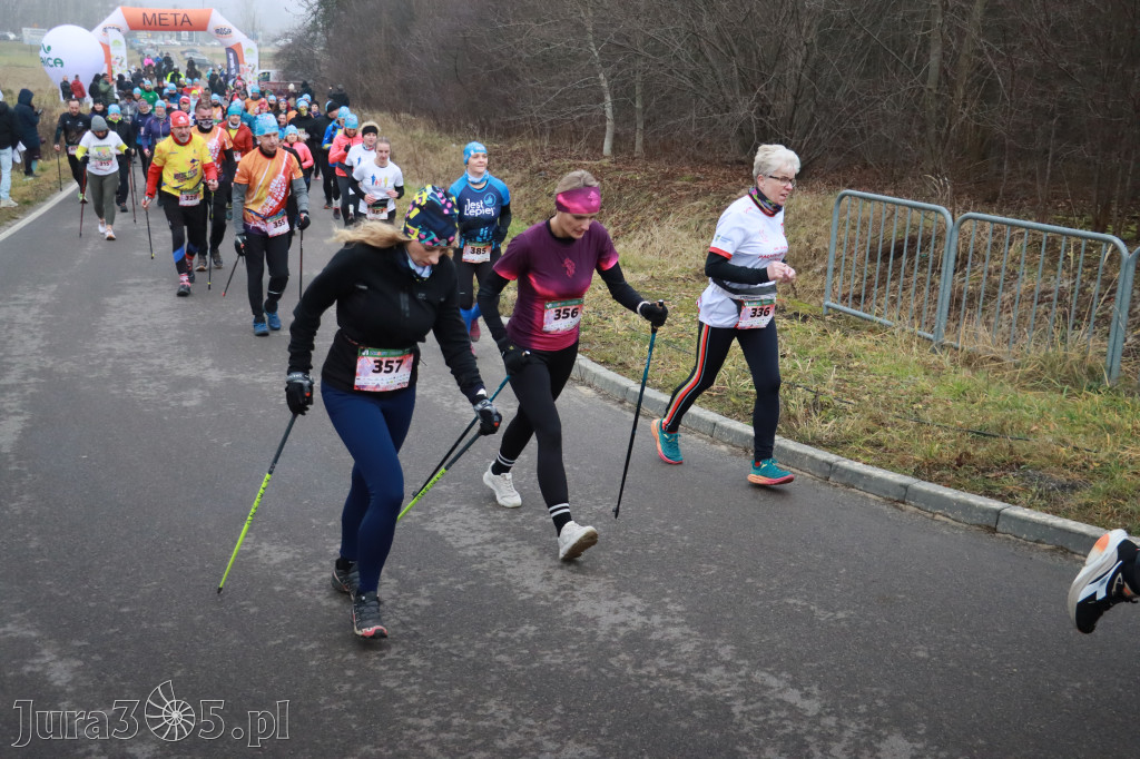 Fotorelacja: 1 Zimowy Półmaraton Myszkowski 2025