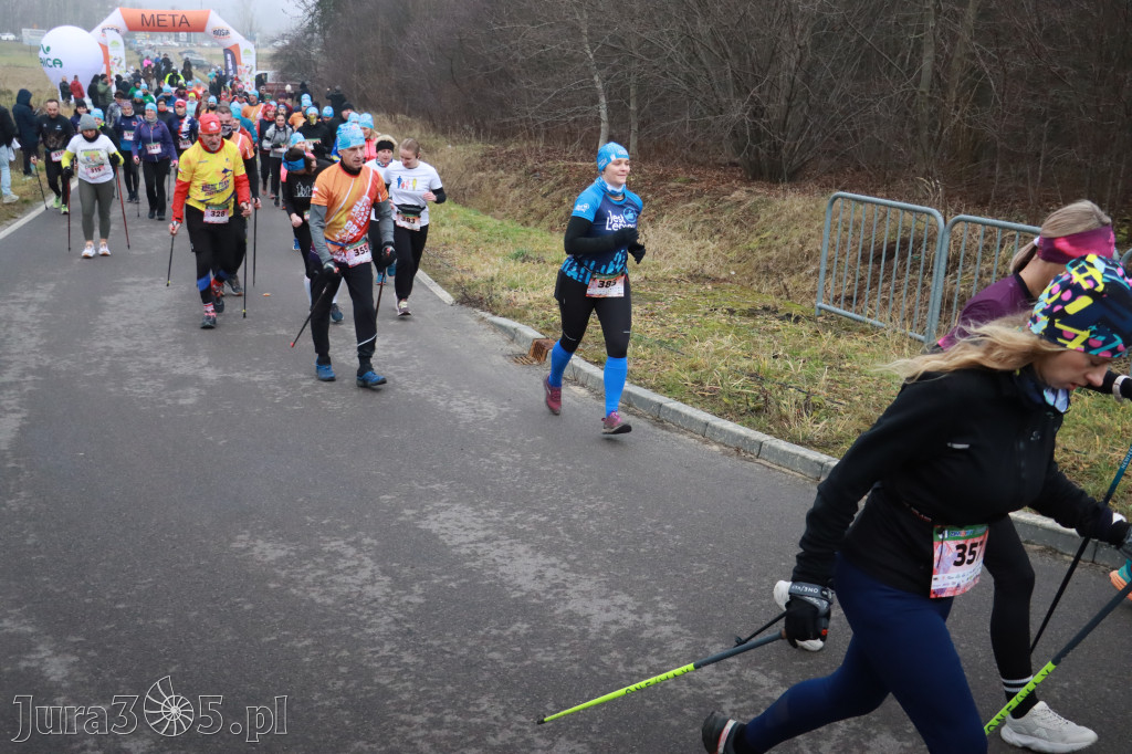 Fotorelacja: 1 Zimowy Półmaraton Myszkowski 2025
