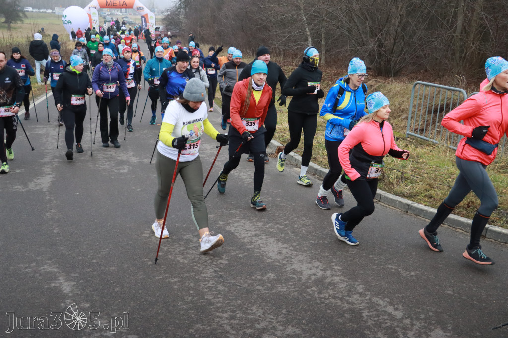 Fotorelacja: 1 Zimowy Półmaraton Myszkowski 2025