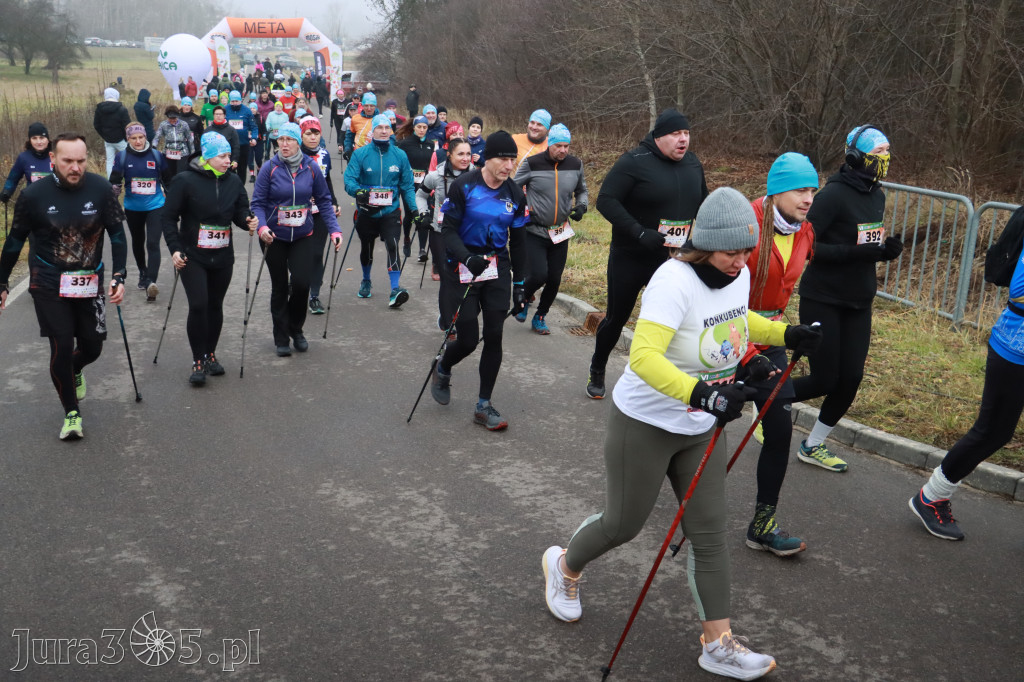 Fotorelacja: 1 Zimowy Półmaraton Myszkowski 2025
