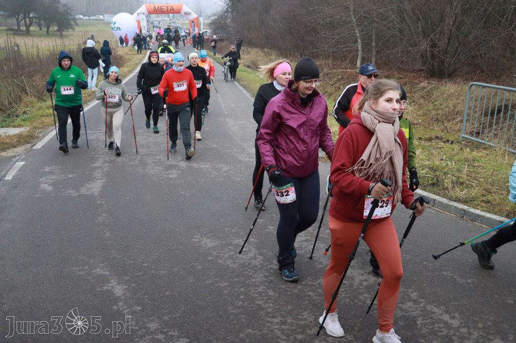 Fotorelacja: 1 Zimowy Półmaraton Myszkowski 2025