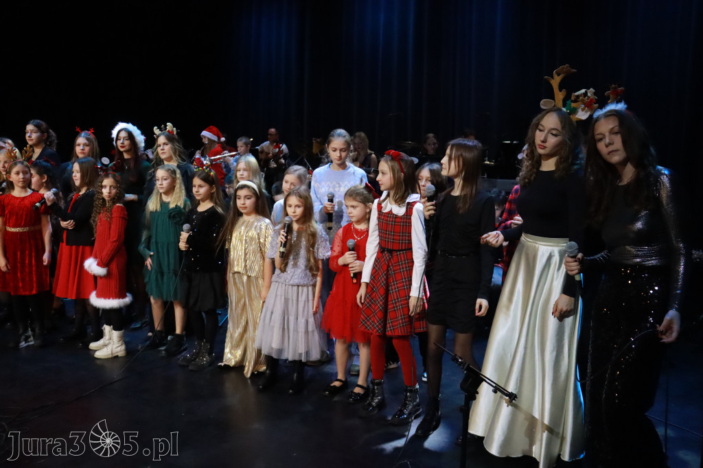 Fotorelacja: Koncert Kolęd MDK Myszków