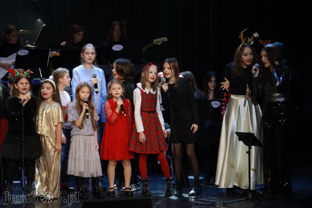 Fotorelacja: Koncert Kolęd MDK Myszków