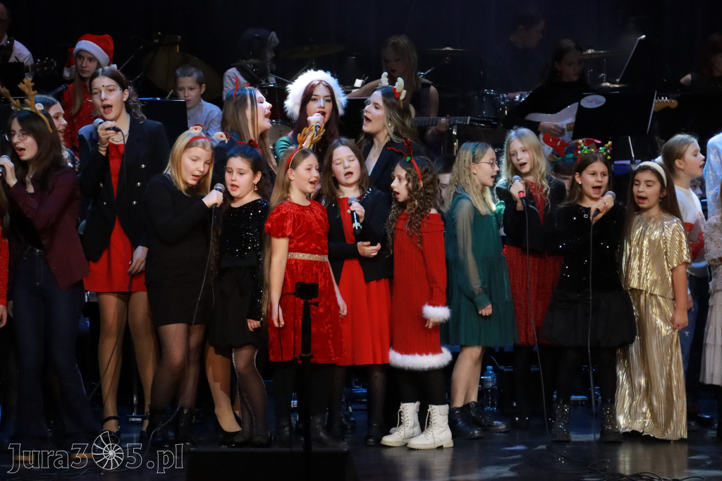 Fotorelacja: Koncert Kolęd MDK Myszków