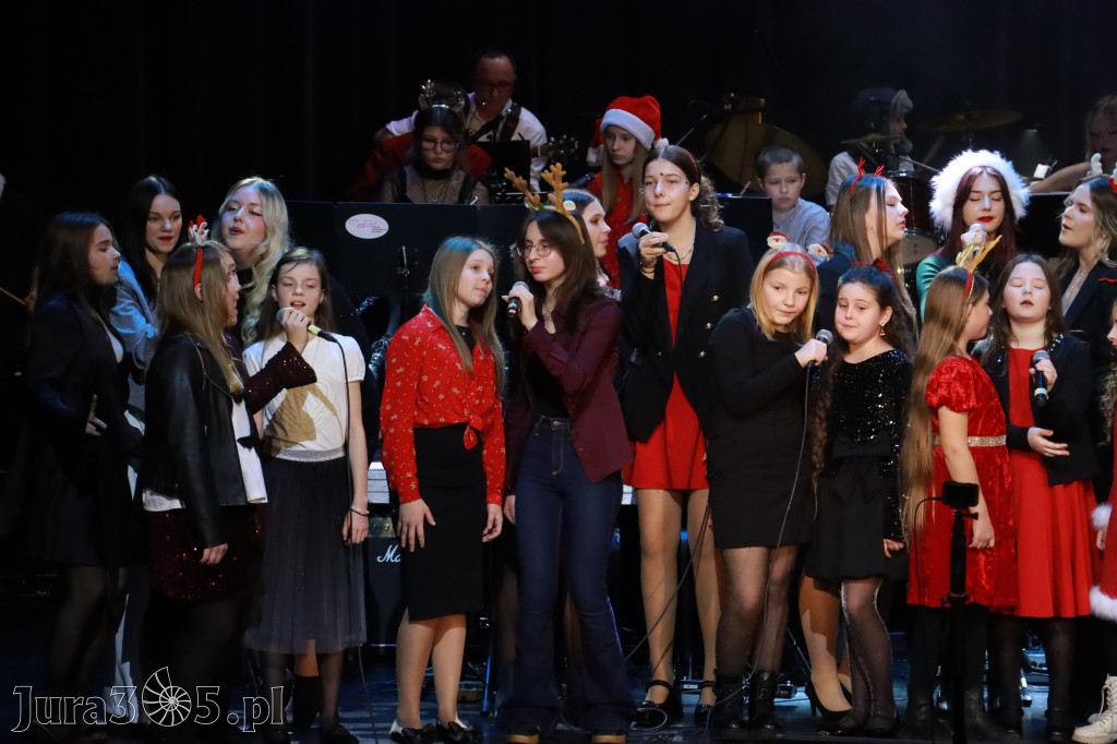 Fotorelacja: Koncert Kolęd MDK Myszków