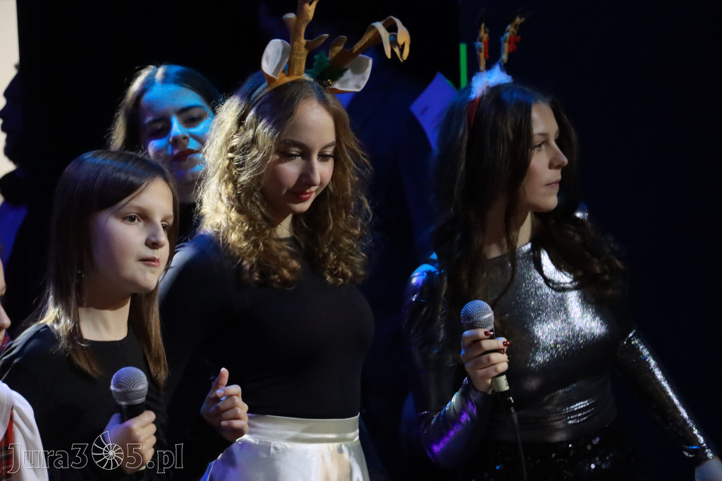 Fotorelacja: Koncert Kolęd MDK Myszków