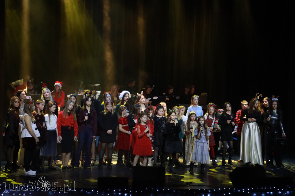 Fotorelacja: Koncert Kolęd MDK Myszków