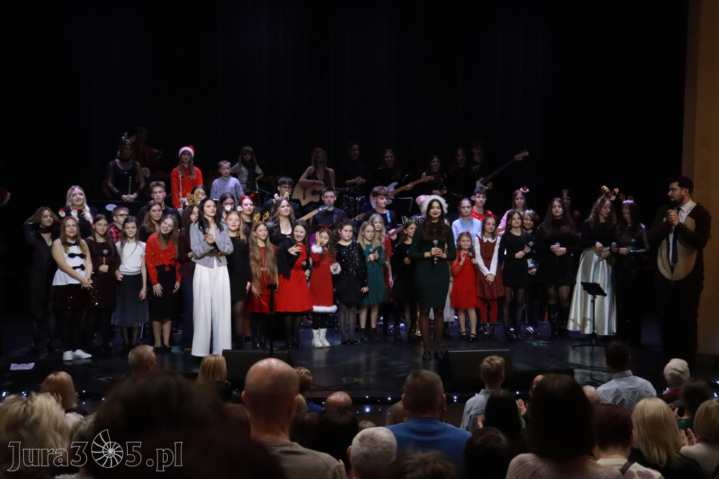 Fotorelacja: Koncert Kolęd MDK Myszków