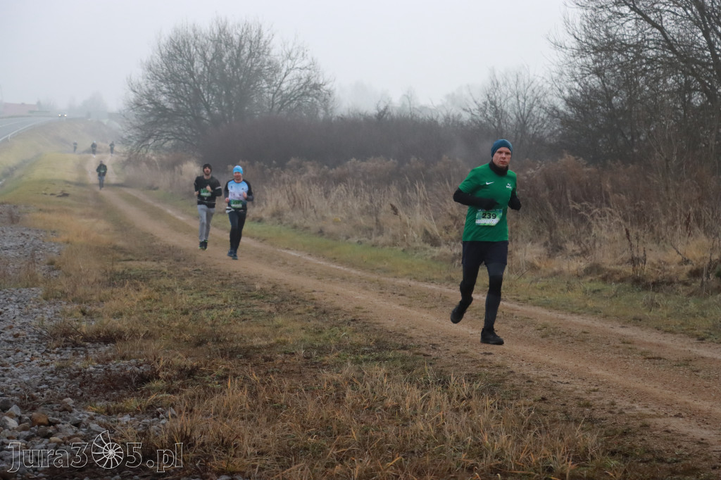Fotorelacja: 2 Zimowy Półmaraton Myszkowski 2025