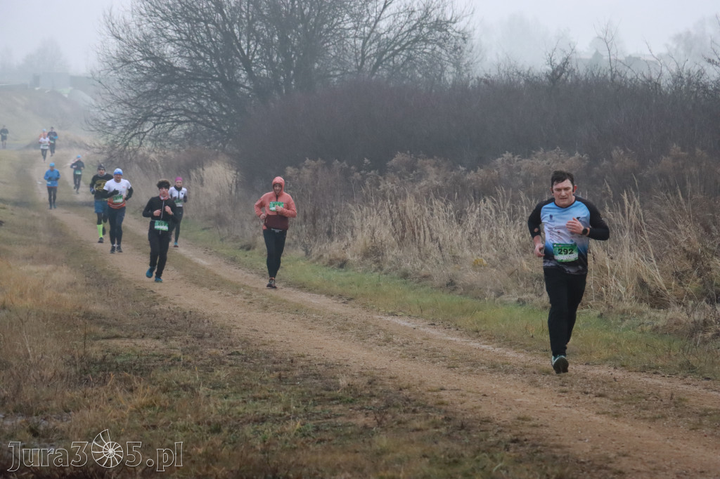 Fotorelacja: 2 Zimowy Półmaraton Myszkowski 2025