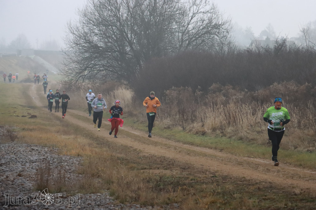 Fotorelacja: 2 Zimowy Półmaraton Myszkowski 2025