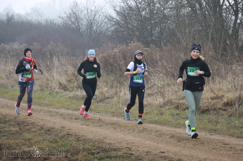 Fotorelacja: 2 Zimowy Półmaraton Myszkowski 2025