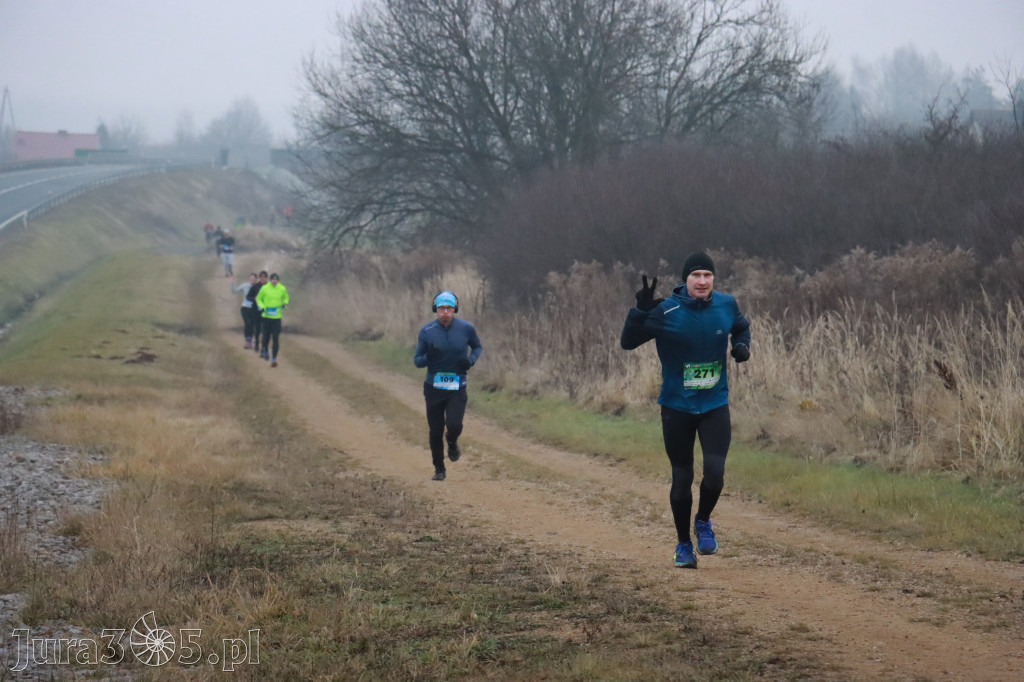 Fotorelacja: 3 Zimowy Półmaraton Myszkowski 2025