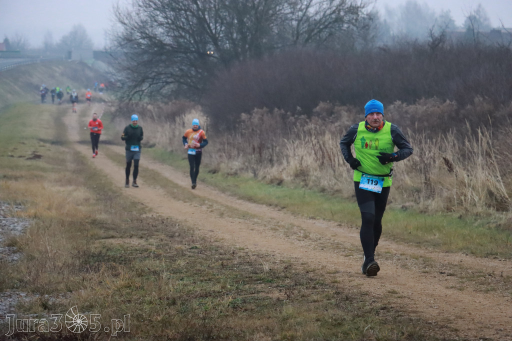 Fotorelacja: 3 Zimowy Półmaraton Myszkowski 2025
