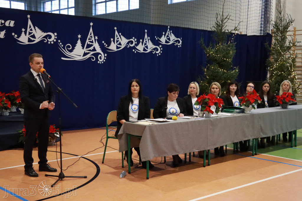 Fotorelacja: Magia Świąt w KWIATKOWSKIM Myszków