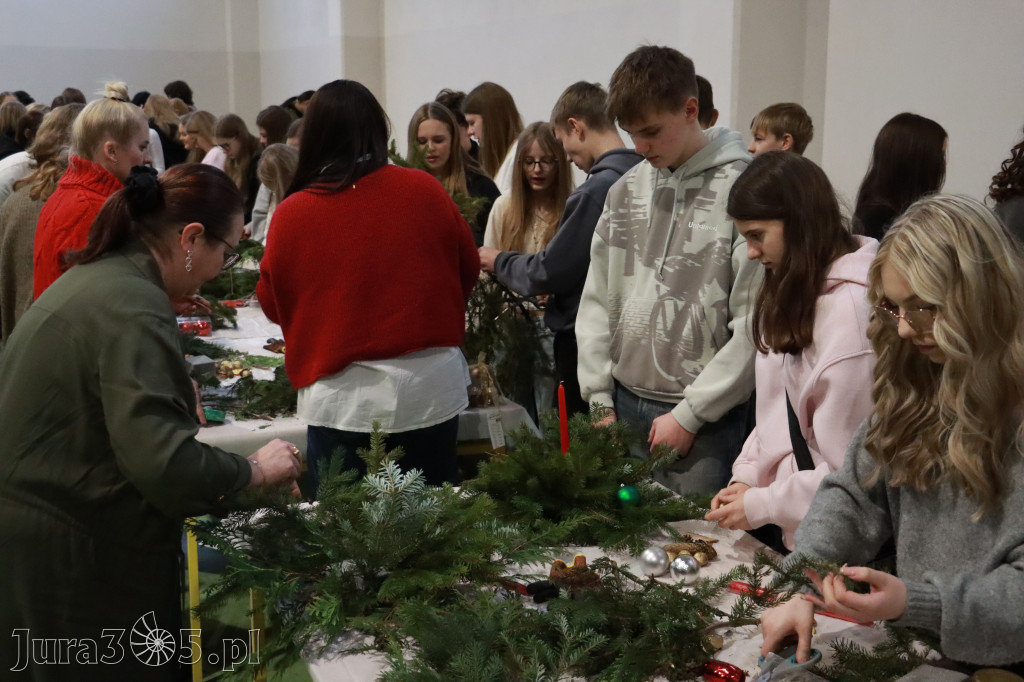 Fotorelacja: Magia Świąt w KWIATKOWSKIM Myszków